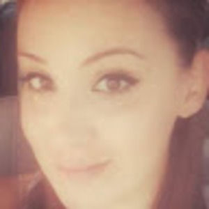 Meet your Posher, Roxanne